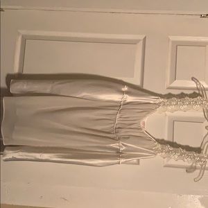 Oscar de la renta, white night wear.